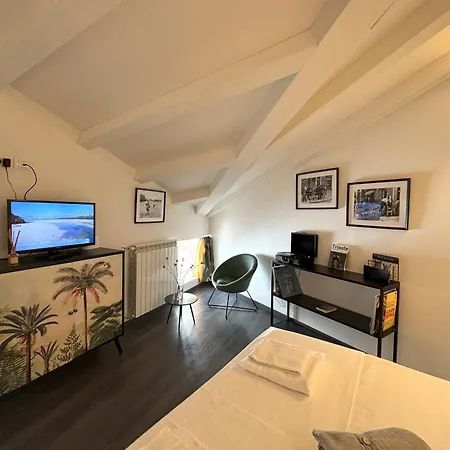 Apartment Interno 24