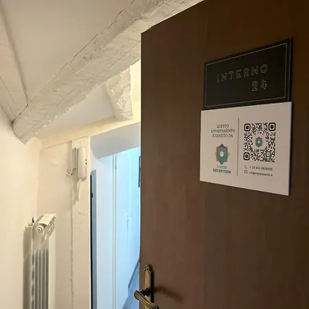 Apartment Interno 24